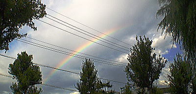 400左側の虹.jpg